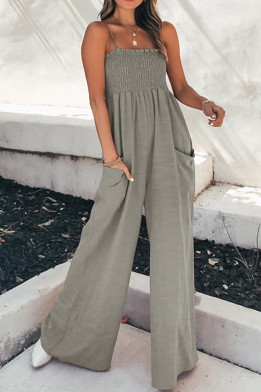 Women's Summer Jumpsuit: Sleeveless with Pockets in Various Colours - Ideal for Summer Days